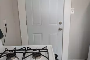 2248 East Ave, Akron, OH 44314 - Photo 15