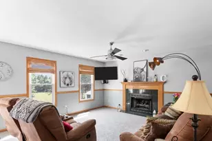 9825 Fox Knoll Dr, Orrville, OH 44667 - Photo 7