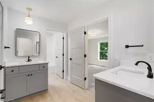 550 Woodlands Gln Ave, Hartville, OH 44632 - Photo 37