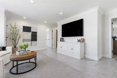 550 Woodlands Glen Avenue, Hartville, OH 44632 - Photo 27