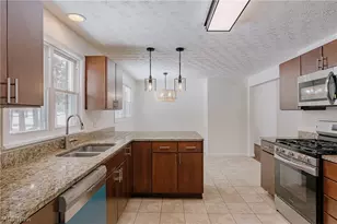 4290 Brainard Rd, Orange, OH 44022 - Photo 11