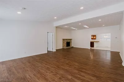 4290 Brainard Road, Orange, OH 44022 - Photo 5