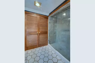 186 S Main Street, Hudson, OH 44236 - Photo 25