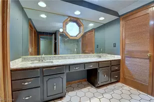 186 S Main St, Hudson, OH 44236 - Photo 23