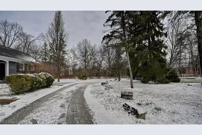 186 S Main Street, Hudson, OH 44236 - Photo 31