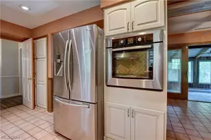 186 S Main St, Hudson, OH 44236 - Photo 13