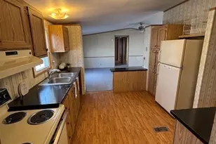 12860 Mayfield Rd, Chardon, OH 44024 - Photo 7