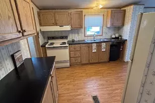 12860 Mayfield Rd, Chardon, OH 44024 - Photo 9