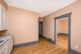 1060 Yale St, Akron, OH 44301 - Photo 23