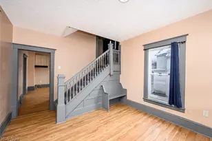 1060 Yale St, Akron, OH 44301 - Photo 13