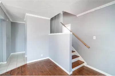 2422 North Avenue, Parma, OH 44134 - Photo 9
