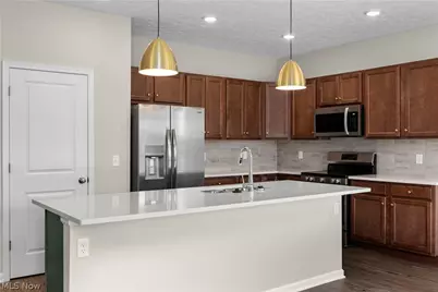 13242 Timber Trail, Grafton, OH 44044 - Photo 5