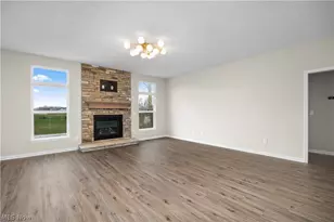13242 Timber Trail, Grafton, OH 44044 - Photo 9