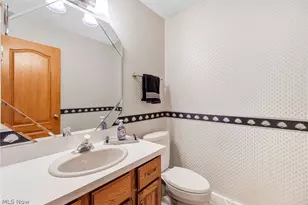 9421 Rainbow Ln, North Royalton, OH 44133 - Photo 25