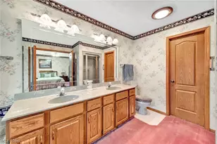 9421 Rainbow Ln, North Royalton, OH 44133 - Photo 19