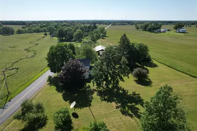 15760 N Palmyra Road, Diamond, OH 44429 - Photo 9