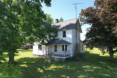 15760 N Palmyra Road, Diamond, OH 44412 - Photo 1