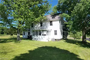 15760 N Palmyra Rd, Diamond, OH 44429 - Photo 13