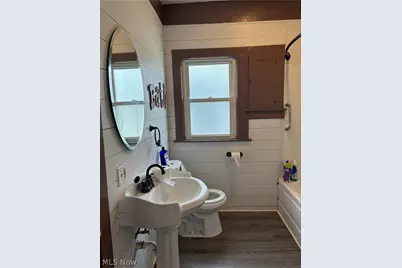 1407 Elm Street, Cambridge, OH 43725 - Photo 3