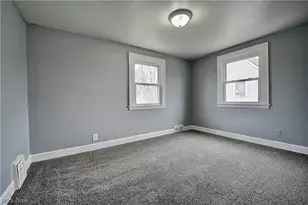 1379 Maryland Ave SW, Canton, OH 44710 - Photo 19