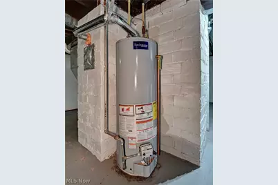 1379 Maryland Avenue SW, Canton, OH 44710 - Photo 27