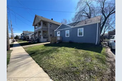 13325 Carrington Avenue, Loveland, OH 44135 - Photo 3