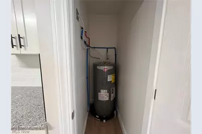 13325 Carrington Avenue, Loveland, OH 44135 - Photo 17