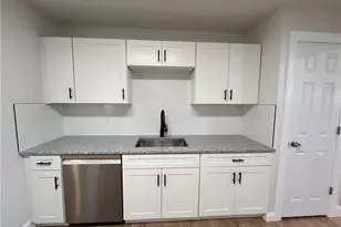 13325 Carrington Ave, Loveland, OH 44135 - Photo 15