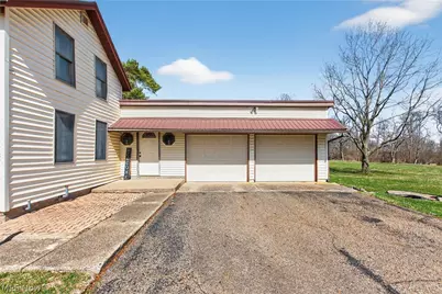 11701 Sarbaugh Street SW, Massillon, OH 44647 - Photo 7