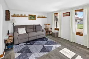 11701 Sarbaugh St SW, Massillon, OH 44647 - Photo 11