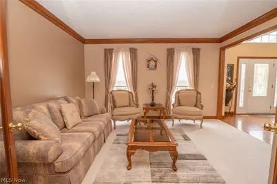 4514 Plain Center Avenue NE, Canton, OH 44714 - Photo 7