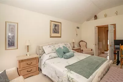 4514 Plain Center Avenue NE, Canton, OH 44714 - Photo 29