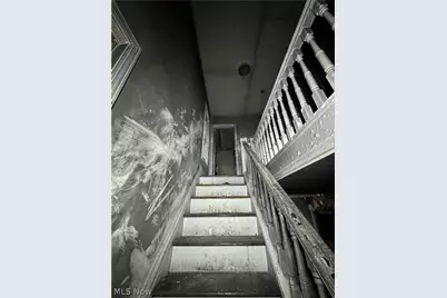 2240 E 90th Street, Loveland, OH 44106 - Photo 13