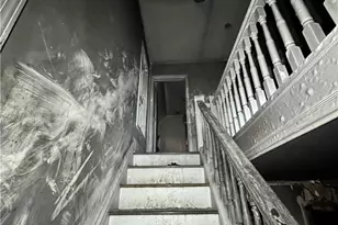 2240 E 90th St, Loveland, OH 44106 - Photo 13