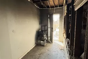 2240 E 90th St, Loveland, OH 44106 - Photo 5