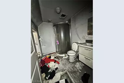 2240 E 90th Street, Loveland, OH 44106 - Photo 15