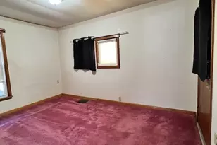 1636 Gibbs Ave NE, Canton, OH 44705 - Photo 3