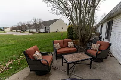 204 Harbor Ridge Lane, Fairport Harbor, OH 44077 - Photo 23