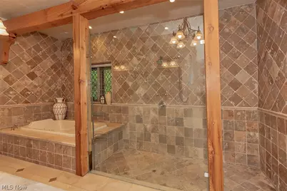 7020 S Woodland Road, Chagrin Falls, OH 44022 - Photo 17