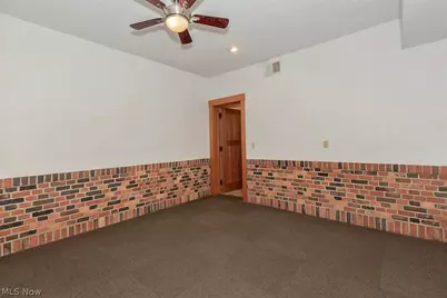 7020 S Woodland Road, Chagrin Falls, OH 44022 - Photo 15