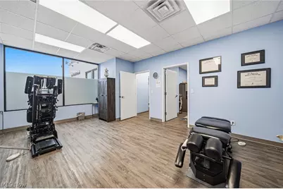 7211 Center Street, Mentor, OH 44060 - Photo 9