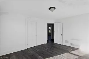 244 Outlook Ave, Youngstown, OH 44504 - Photo 21