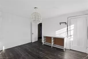 244 Outlook Ave, Youngstown, OH 44504 - Photo 17