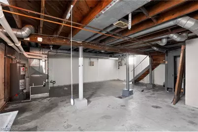 244 Outlook Avenue, Youngstown, OH 44504 - Photo 29