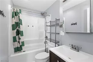 282 Schrop Ave, Akron, OH 44312 - Photo 11