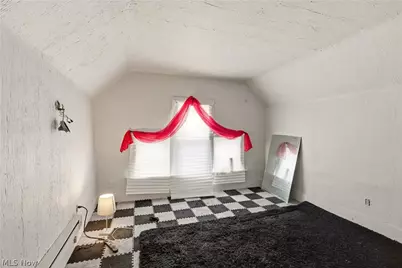 975 Raymond Street, Akron, OH 44307 - Photo 25