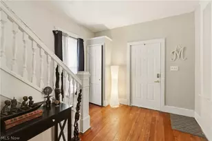 975 Raymond St, Akron, OH 44307 - Photo 5