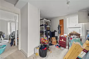 208 Glenwood St, Elyria, OH 44035 - Photo 17