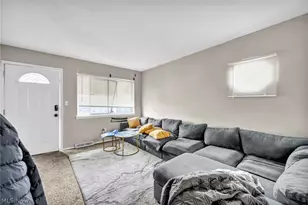 16215 Miles Ave, Loveland, OH 44128 - Photo 7