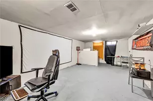 16215 Miles Ave, Loveland, OH 44128 - Photo 35